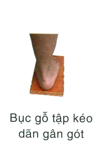 Bục gỗ tập kéo giãn gân gót